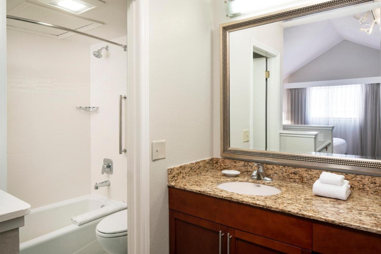 Residence Inn By Marriott Las Vegas Convention Center Eksteriør billede
